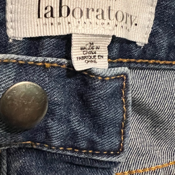 LABORATORY BY Lord and Taylor  two toned  MENS jeans - Picture 14 of 16